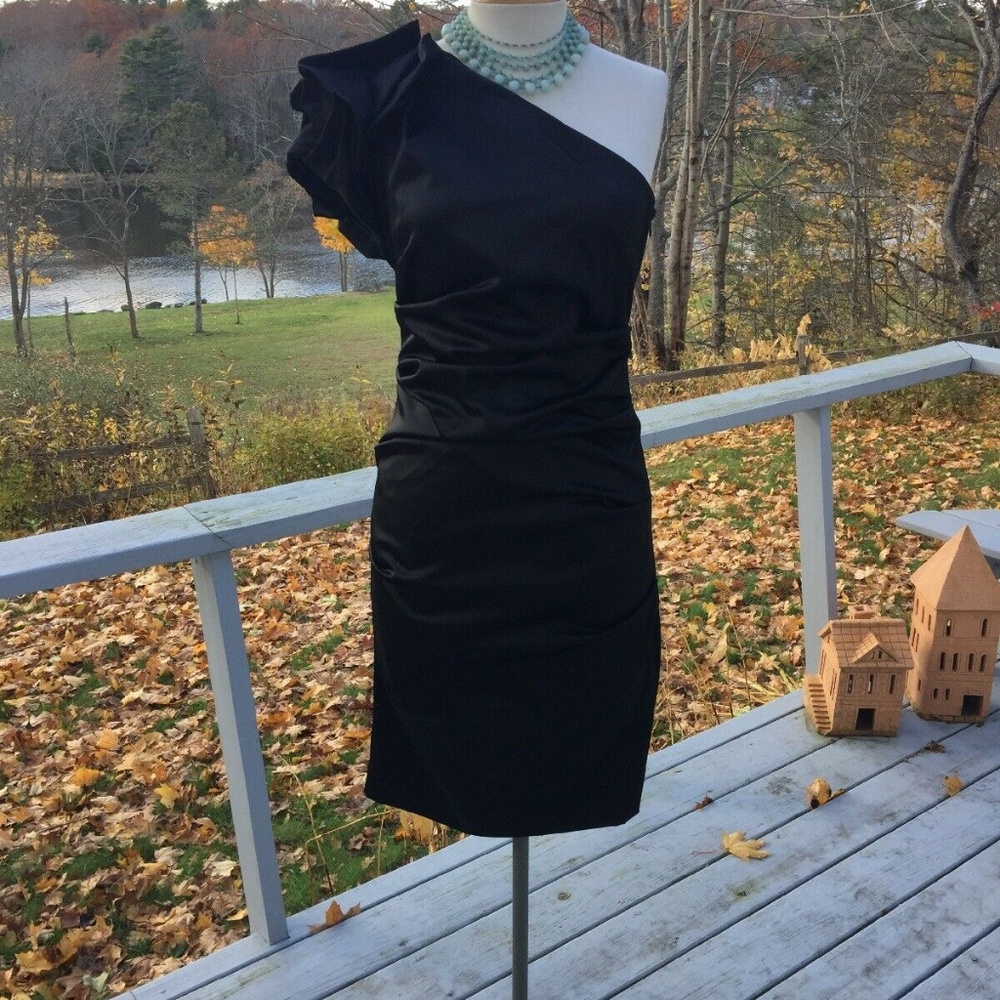 Nicole Miller Black Dress Size 8 NWOT One Shoulder